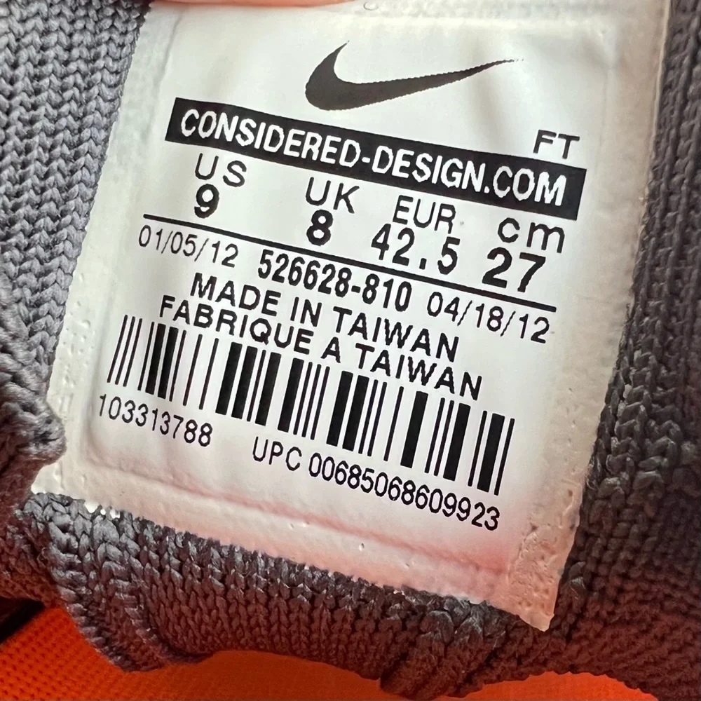 Nike Flyknit Racer Mens Size 9 Sneakers Runners Orange Black Mesh Swoosh - Picture 6 of 10